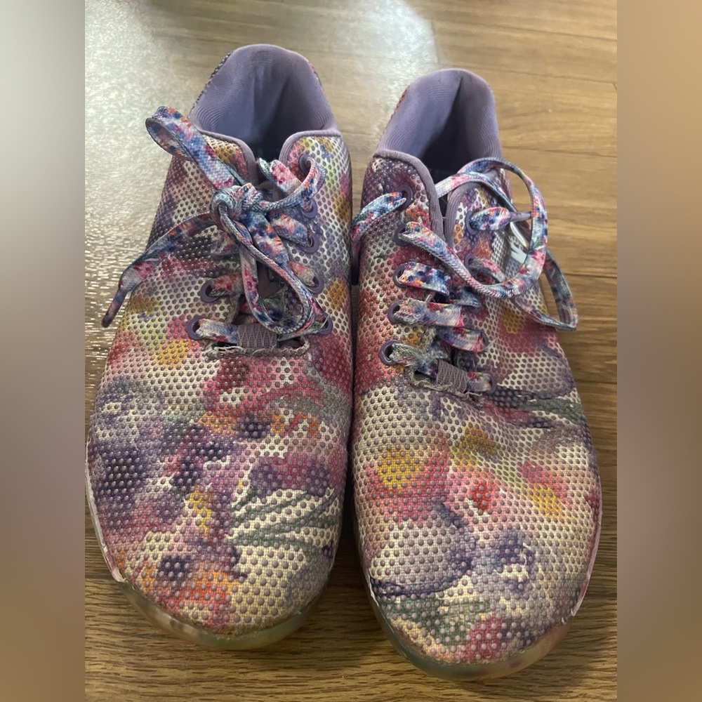 Nobull multiclor floral outwork shoes women’s size 9 - Picture 3 of 6
